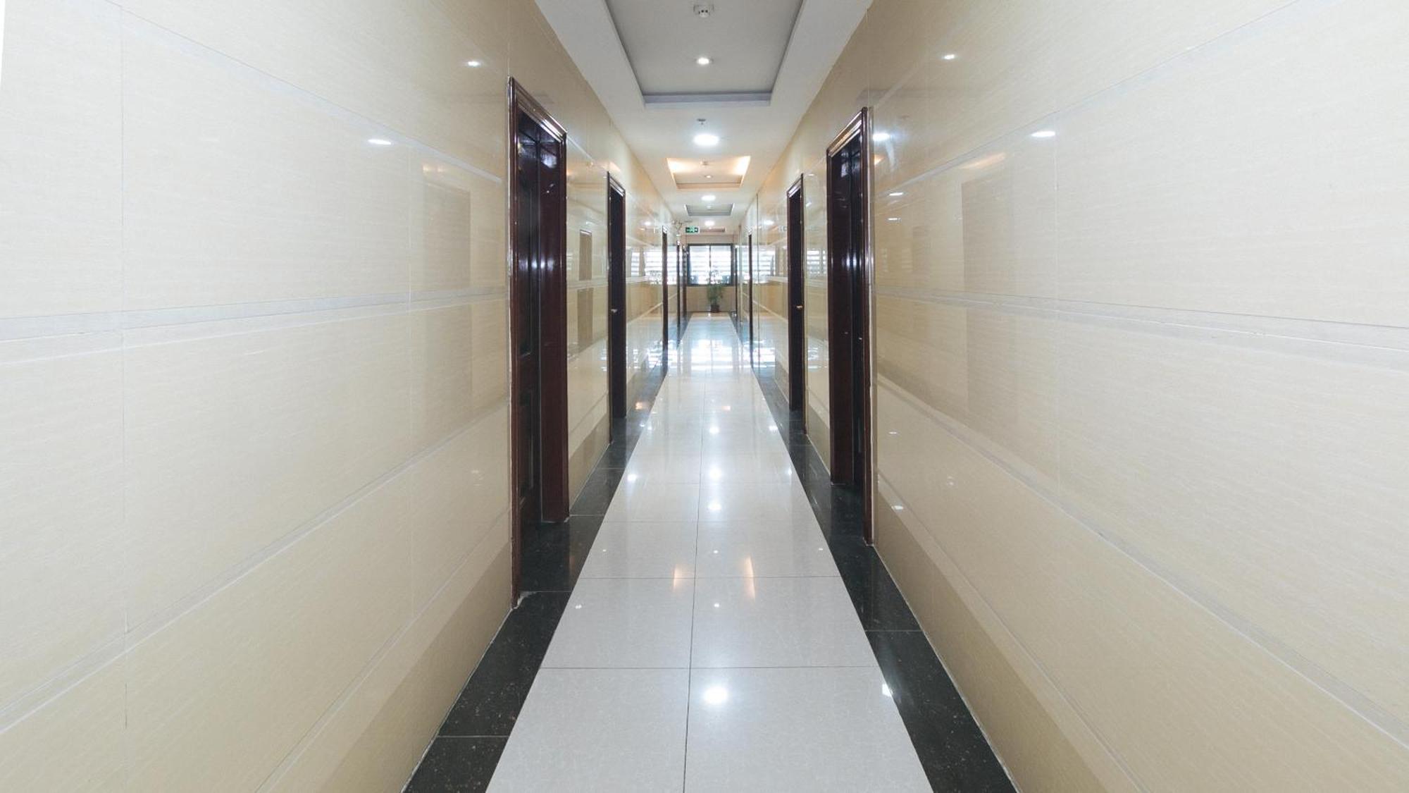 Reddoorz At Winter Hotel Araneta Bandar Quezon Luaran gambar