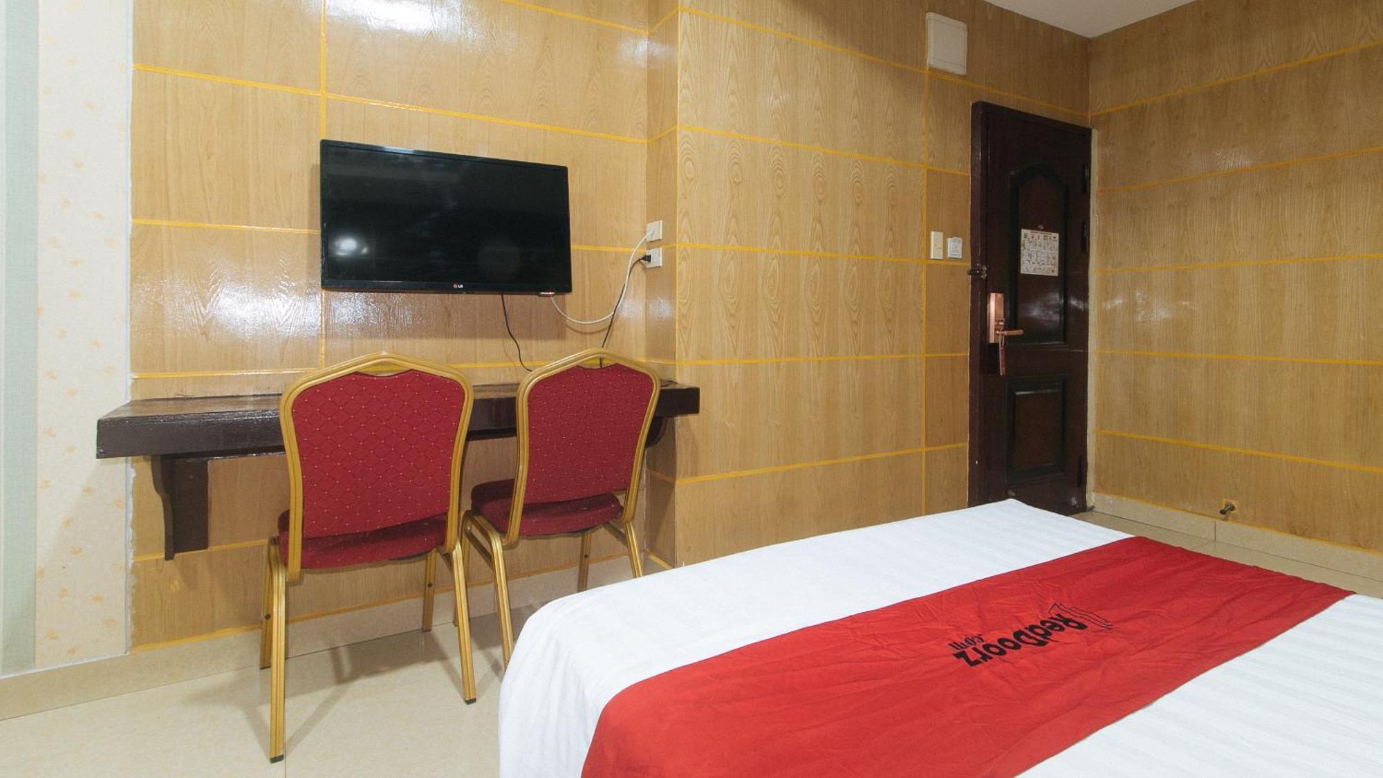 Reddoorz At Winter Hotel Araneta Bandar Quezon Luaran gambar